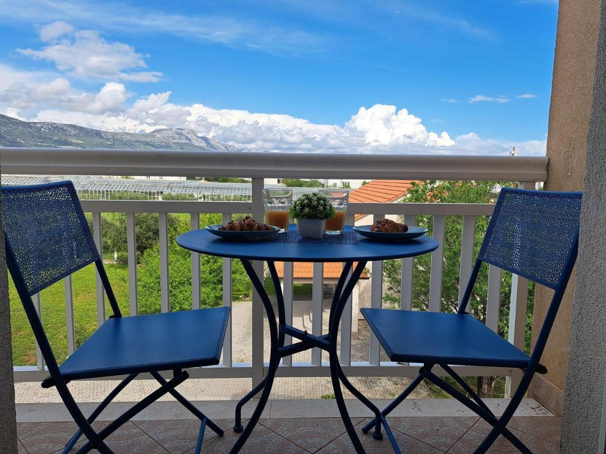 Nice Small Apartment With A Sea View Kaštela 외부 사진